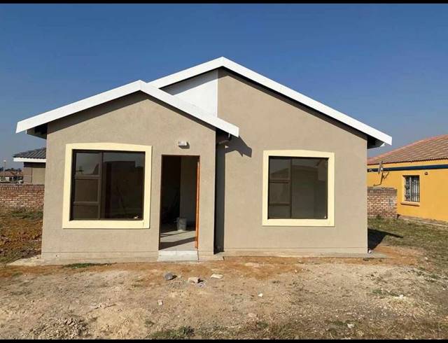 2 BEDROOM HOUSE FOR SALE IN REIGERPARK